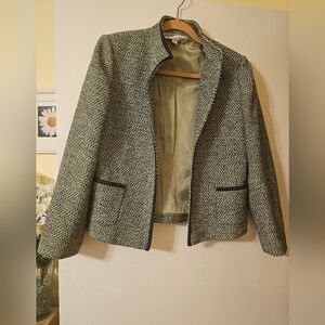 Tahari Blazer - Size 10p